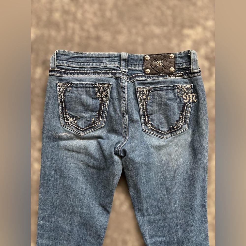 🎸Vintage Miss Me low rise skinny jeans with bedazzled details